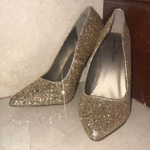 Size 6.5 Michael Antonio Gold Sparkle Heels